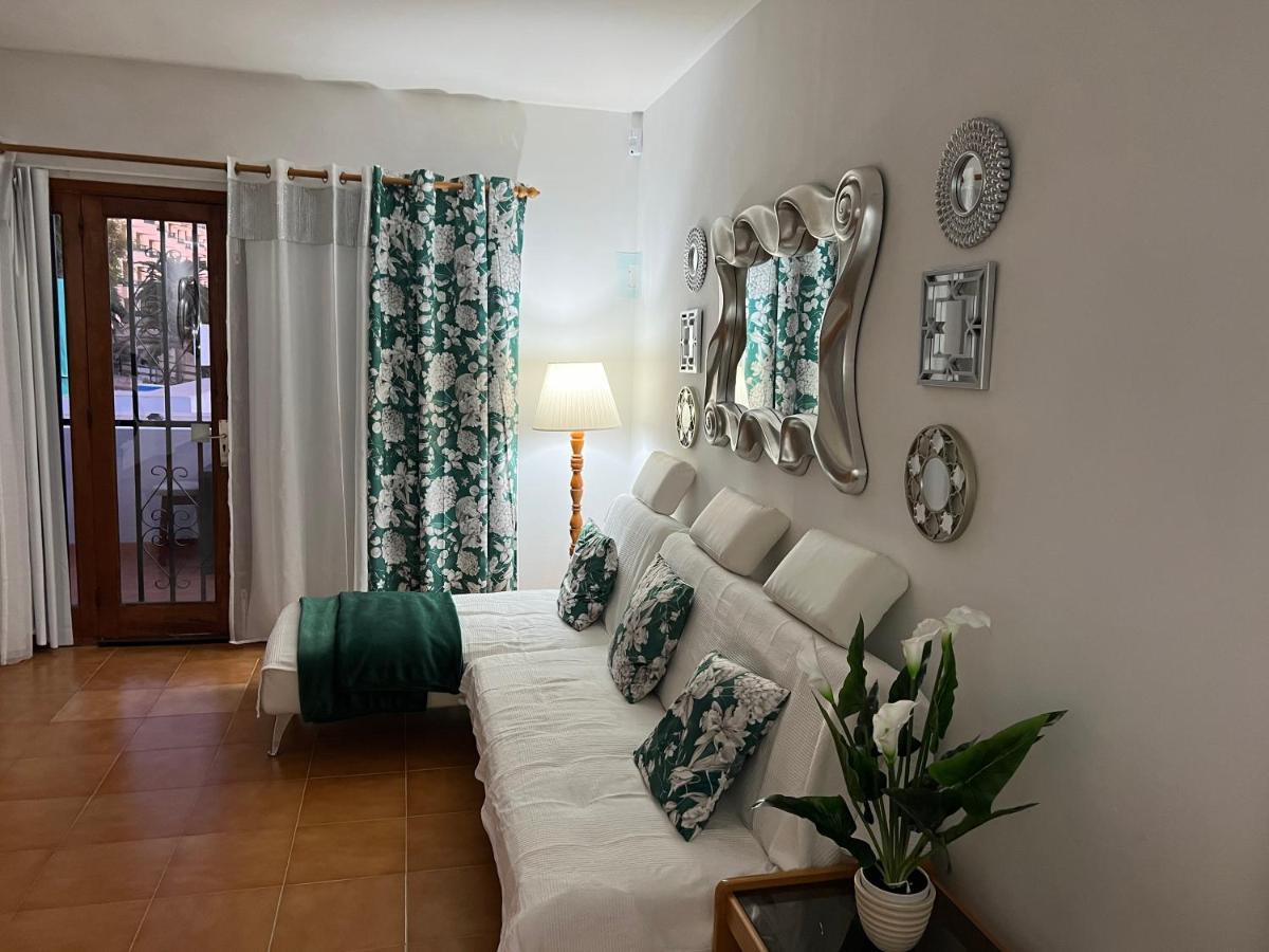 La Casita De La Piscina Apartman Costa Adeje  Kültér fotó
